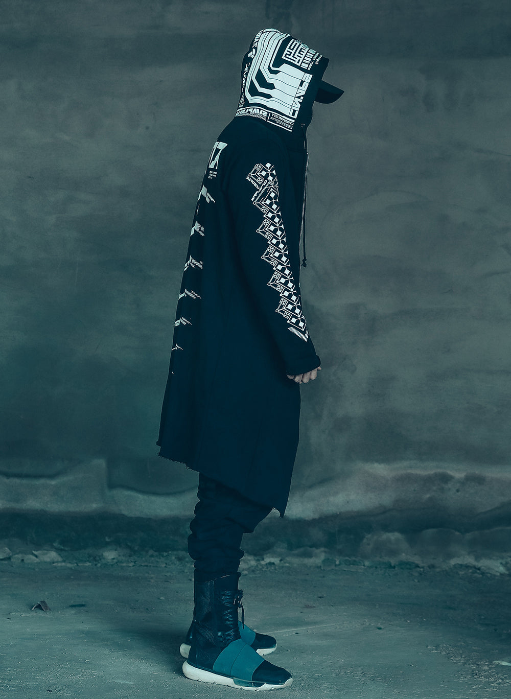 Sim507 Cyber Alien Trench Coat - Fierce and Chic