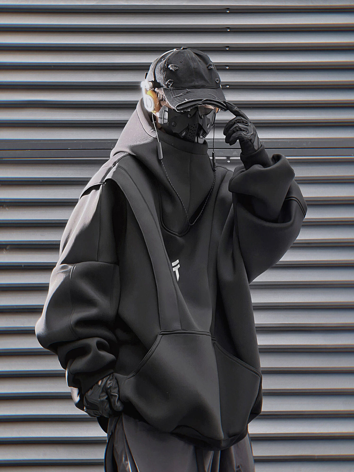 HiH50 Black Nexus Hoodie - Fierce and Chic