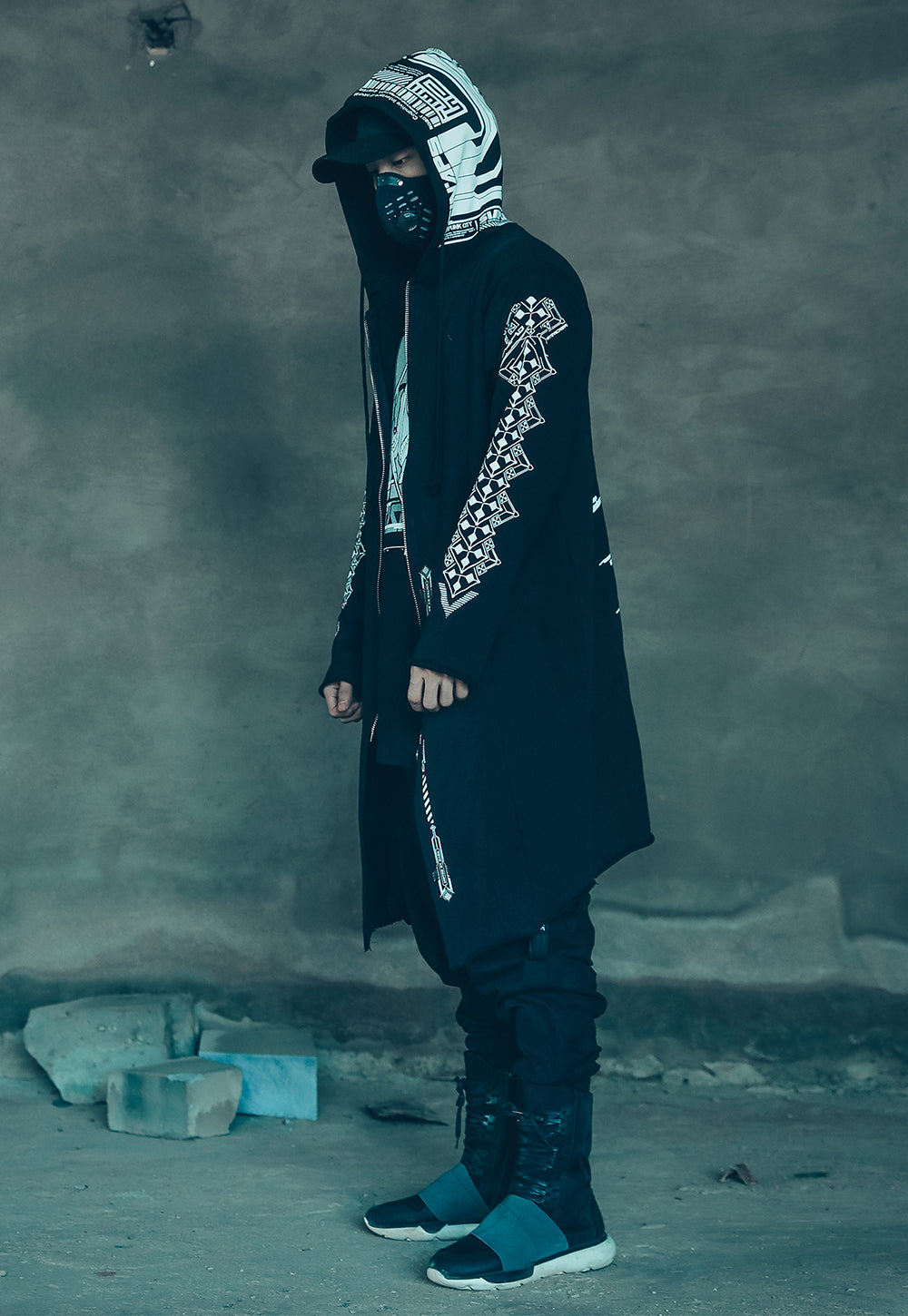 Sim507 Cyber Alien Trench Coat - Fierce and Chic