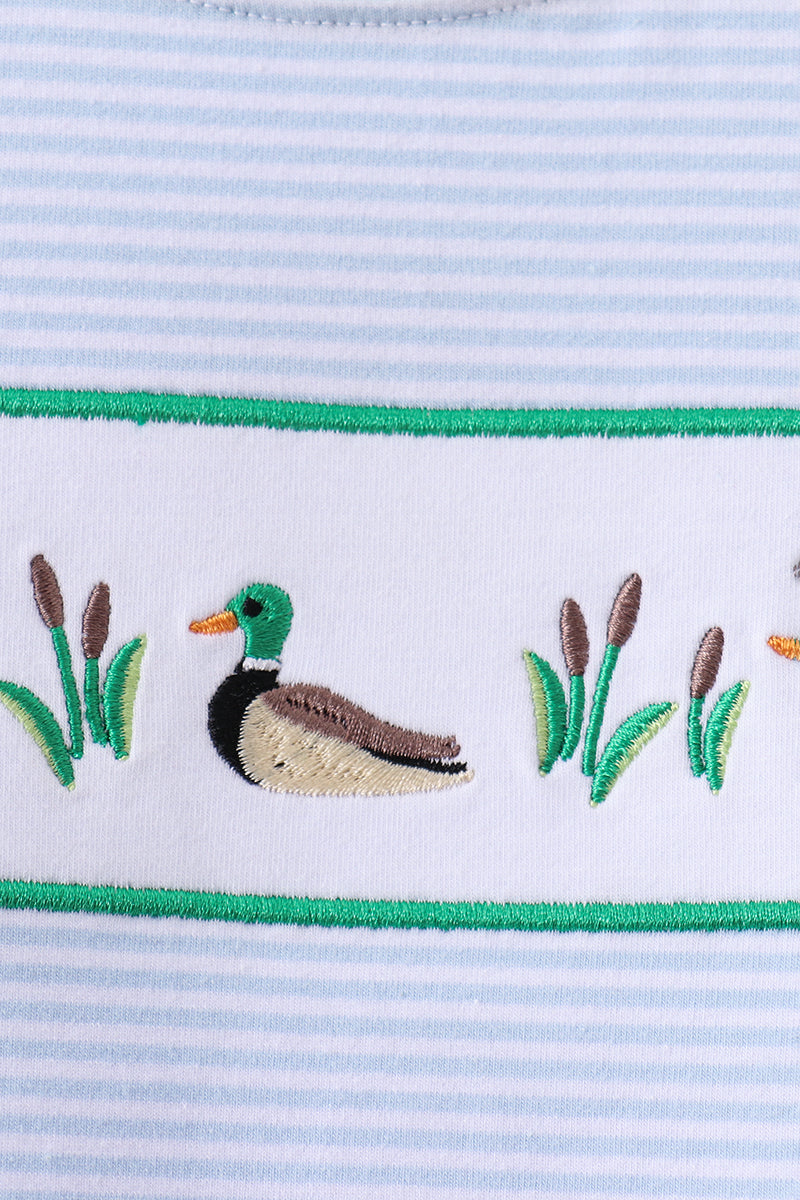 Close-up of Blue Stripe Duck Embroidery Shorts Set for Girls showcasing playful duck embroidery on a striped fabric.