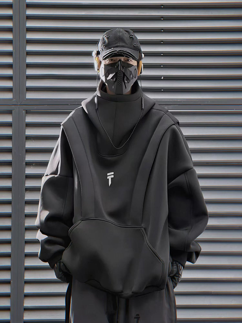 HiH50 Black Nexus Hoodie - Fierce and Chic